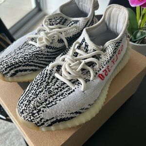 Adidas Yeezy Boost 350 V2 in White and Black with Red